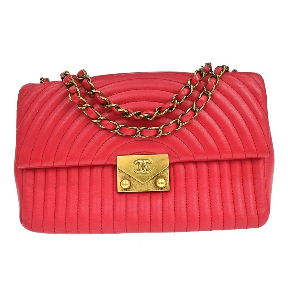Chanel Surpique Chevron Cc Flap Quilted Lambskin Red Leather Shoulder Bag Bag